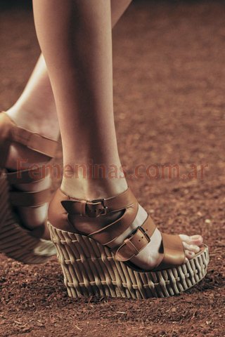 Calzado sandalias zapatos tendencia moda verano 2011 DETALLES Hermes